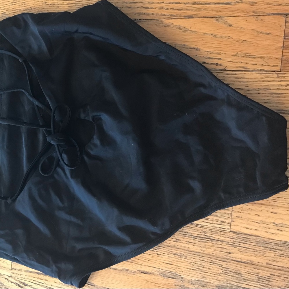 Black Cheeky One piece Lace- up Swimsuit - Picture 3 of 3